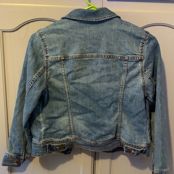 Old navy jean jacket - Picture 2 of 6